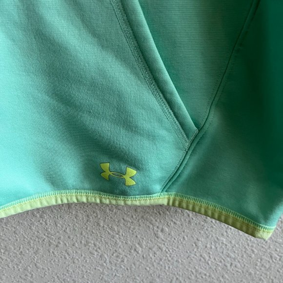 NWOT Under Armour Youth Girls Light Green Hoodie Sweatshirt Sz YL Style 1297972 - Picture 3 of 9